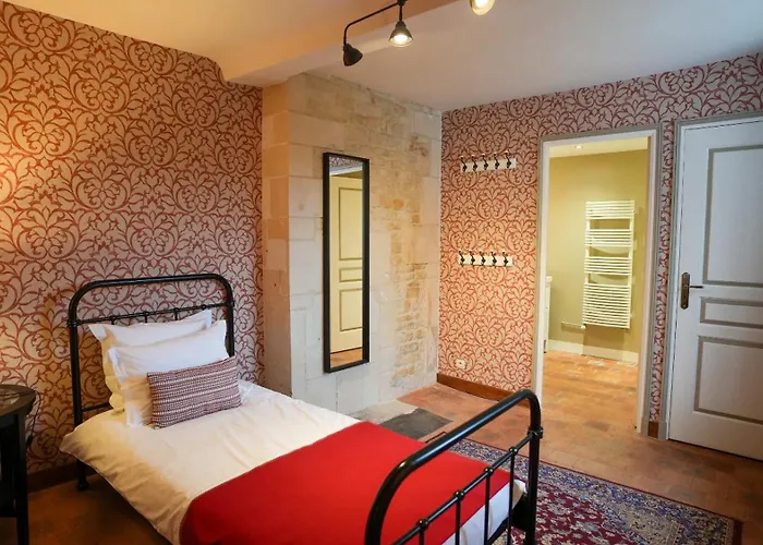 בית הארחה Clos Saint-martin 4*